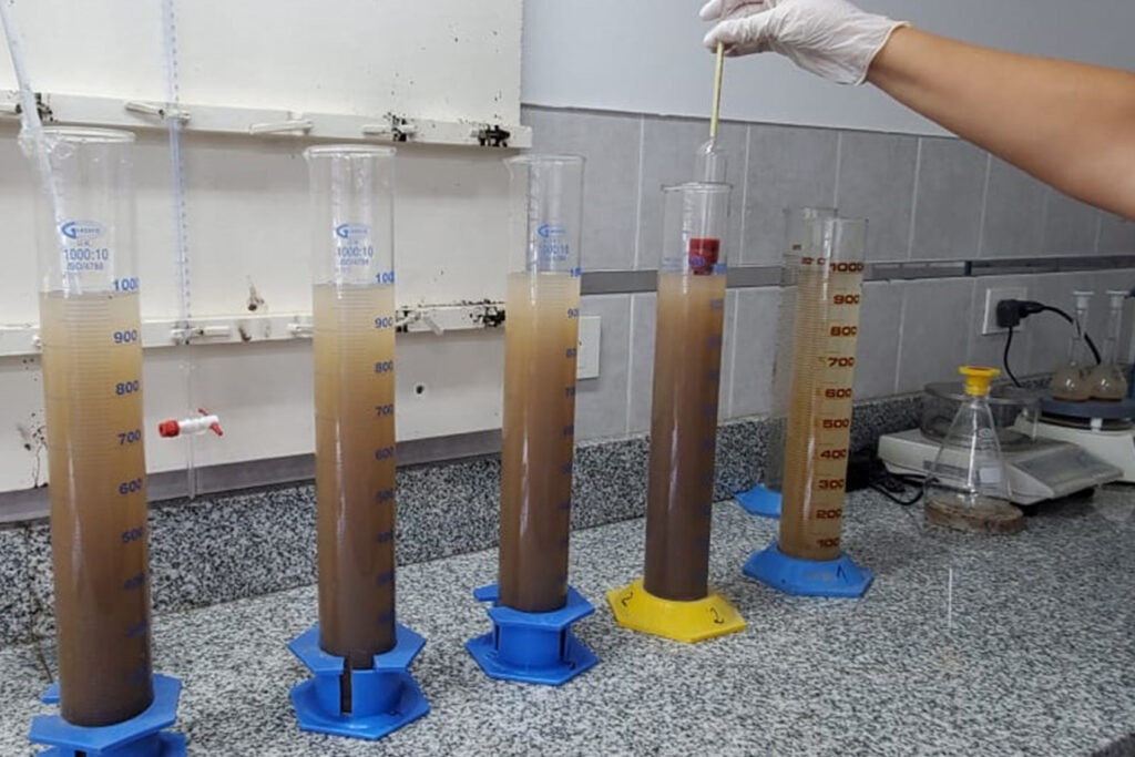 low-angle-shot-thompson-center